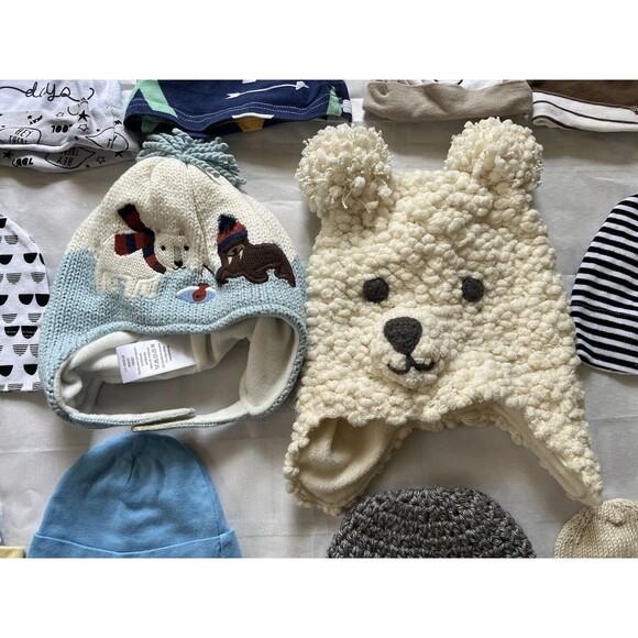 Mixed Lot of 20 Infant Baby Boys Hats From Newborn to 6-12 Months - Picture 2 of 7